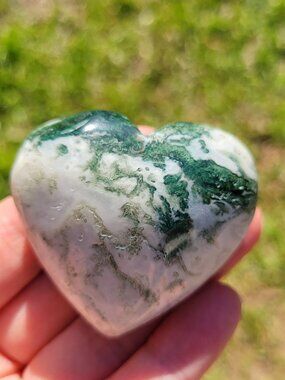 Moss Agate Heart Palm Stone (MA305)